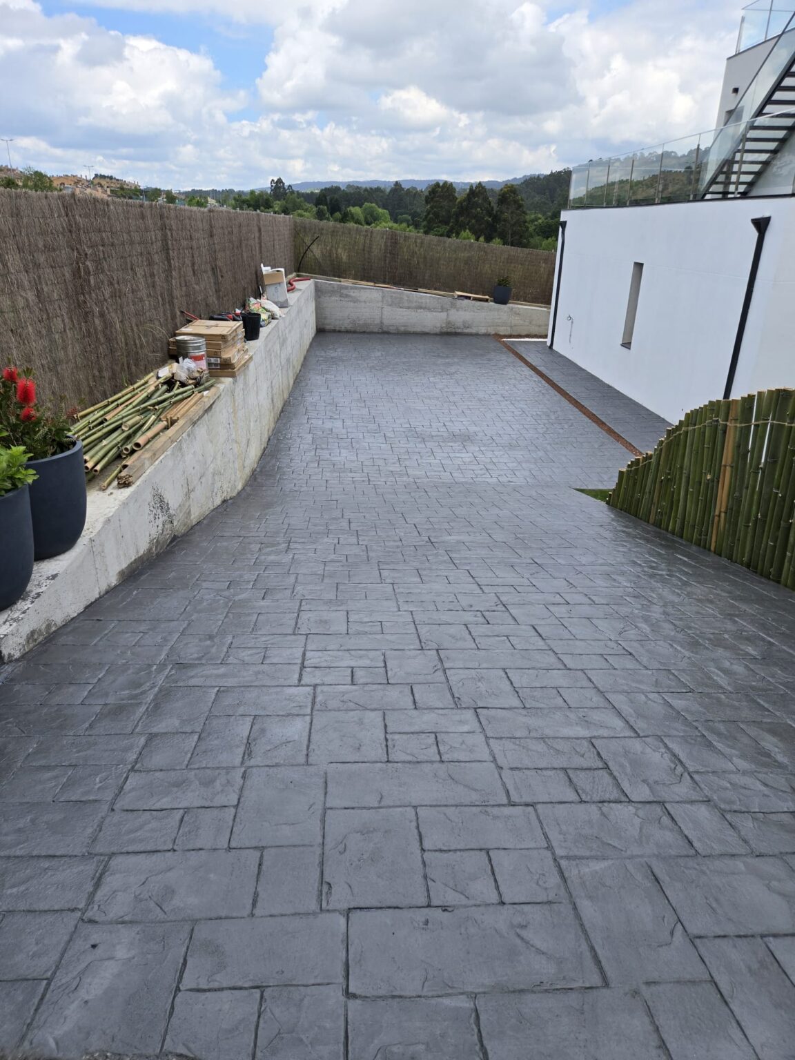 Pavimentación de accesos para vehículos y furgonetas en A Coruña